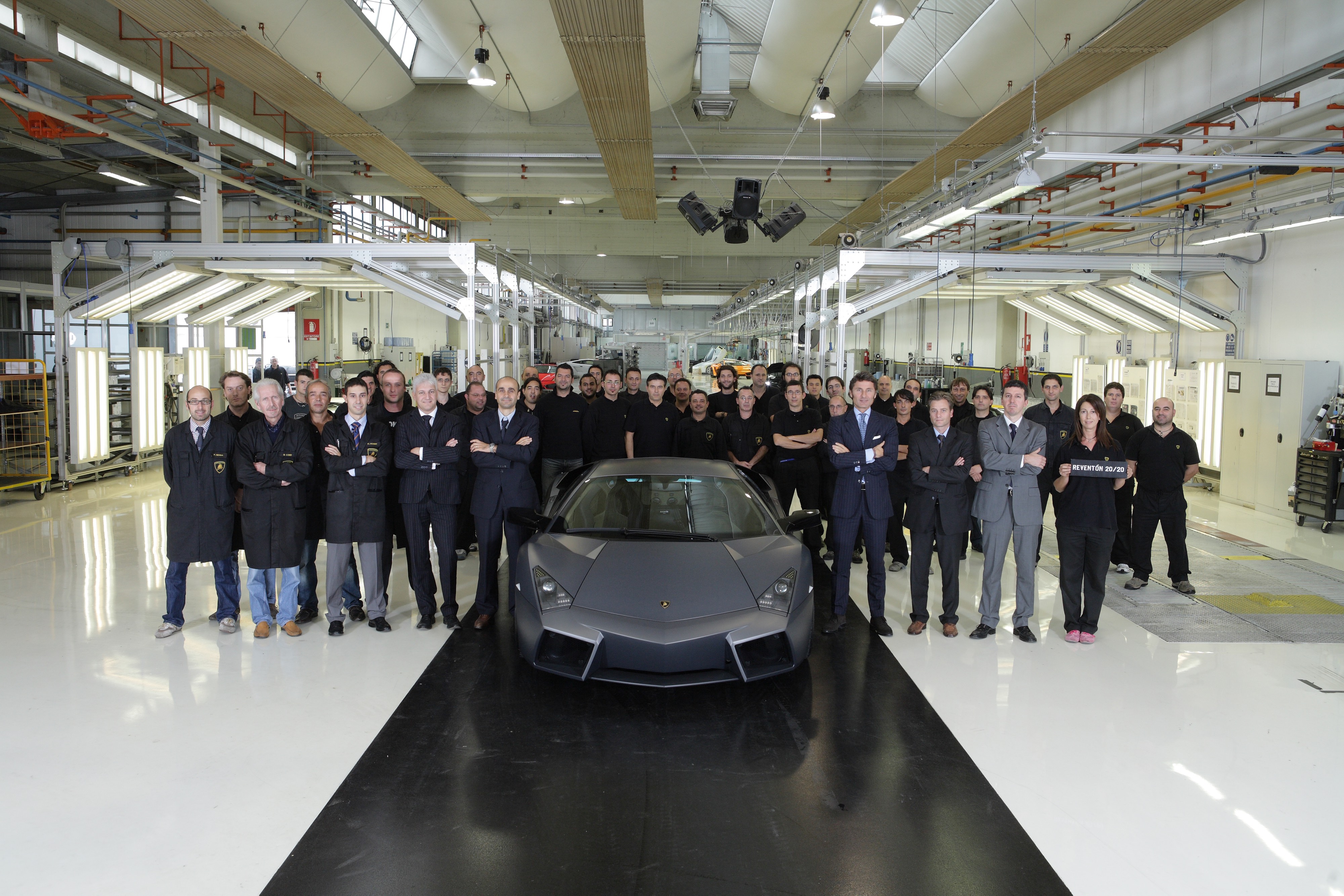 Lamborghini Reventón with factory team