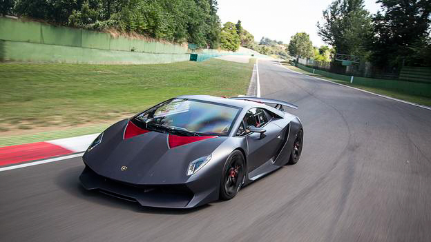 Lamborghini Sesto Elemento Track Action
